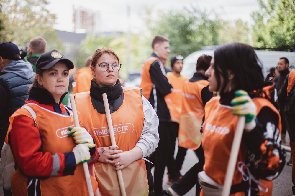 Волонтёры НИУ «БелГУ» присоединились к устранению последствий очередных обстрелов Белгорода